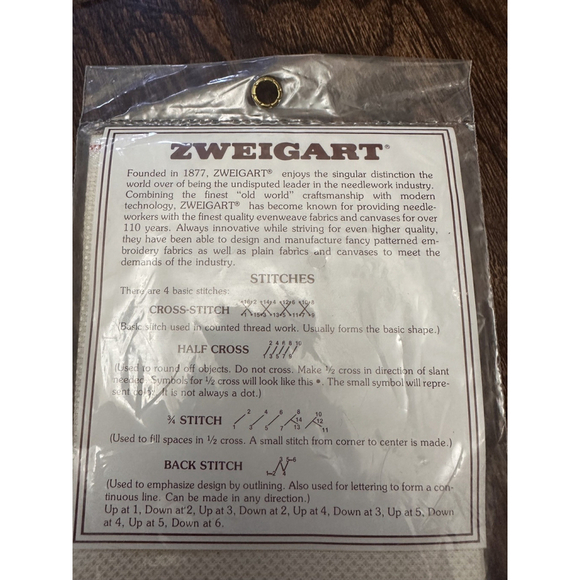 Zweigart Damask Aida Cross Stitch 18-Ct Fabric 12"x18" VTG 1970s Unopened NEW - Picture 4 of 5